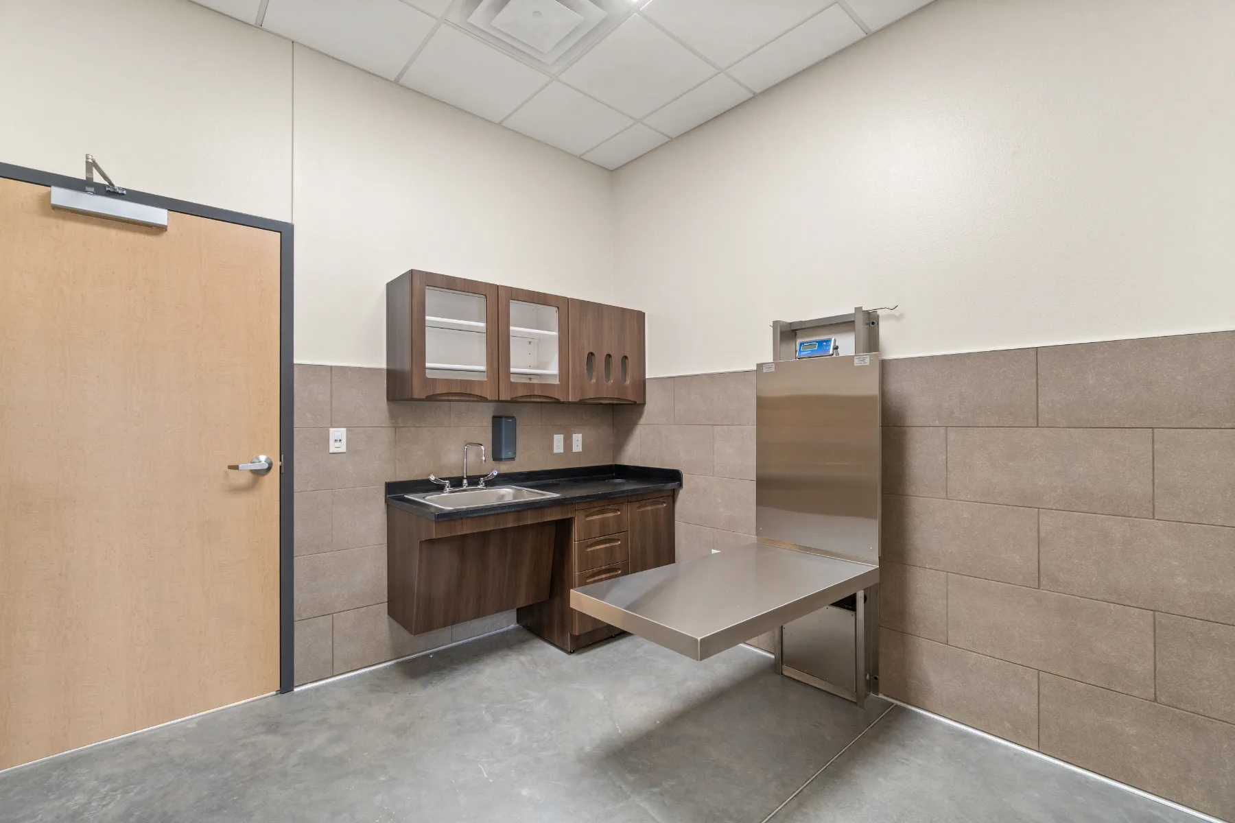 Mount Pleasant Animal Clinic gallery image 14